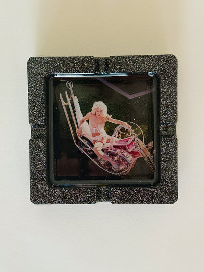 Ashtray Square