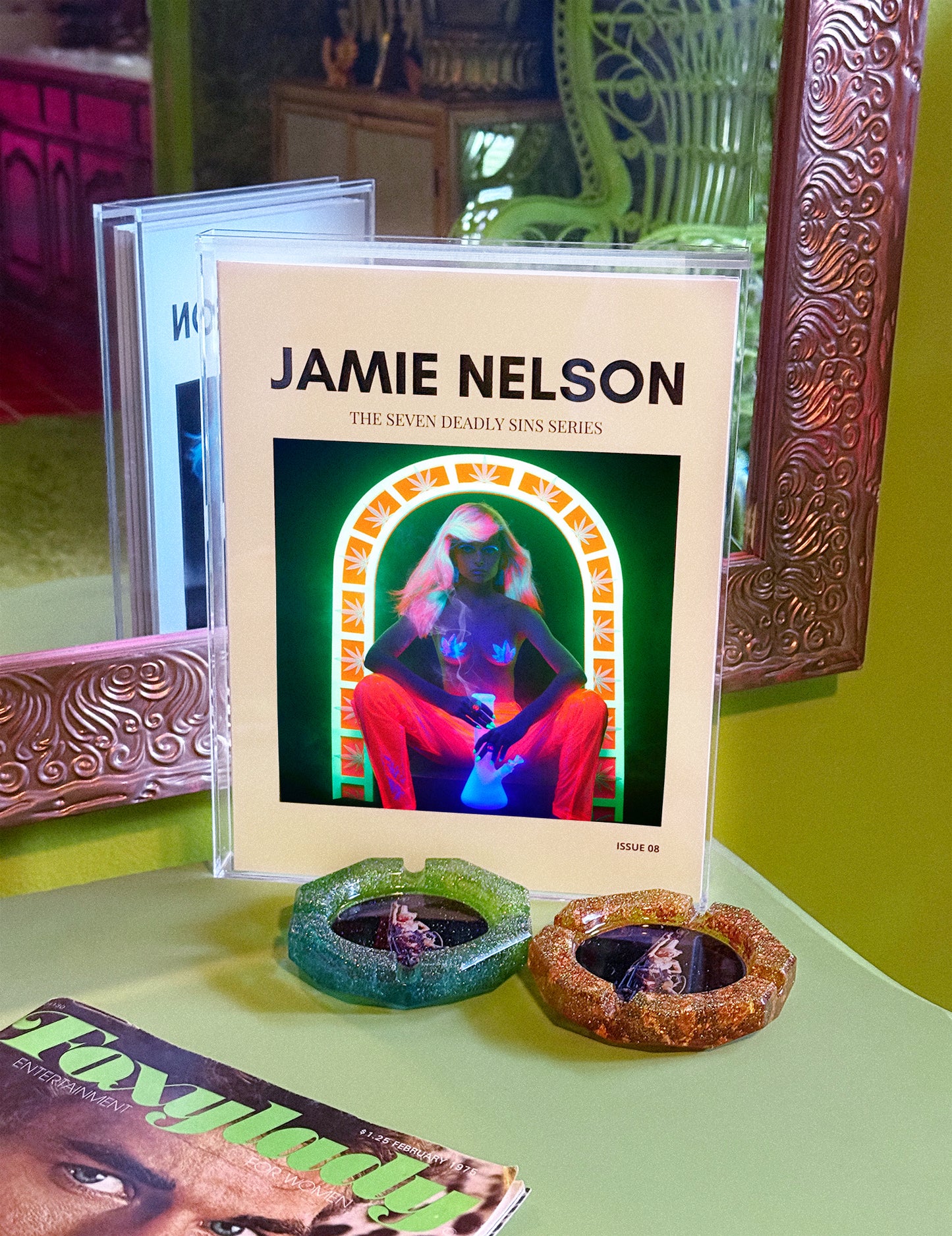Bundle: 5 Zines + Case