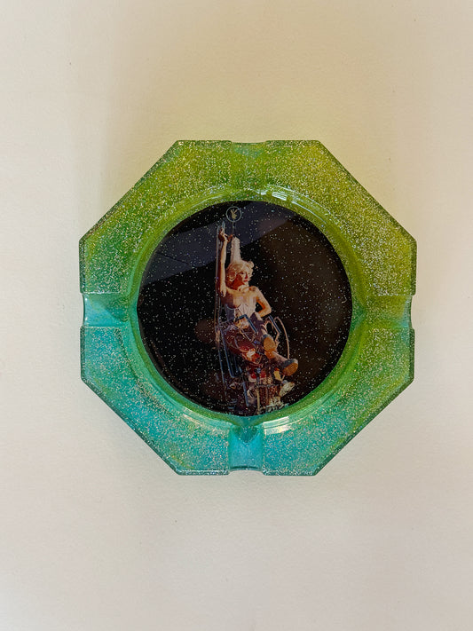 Ashtray Round